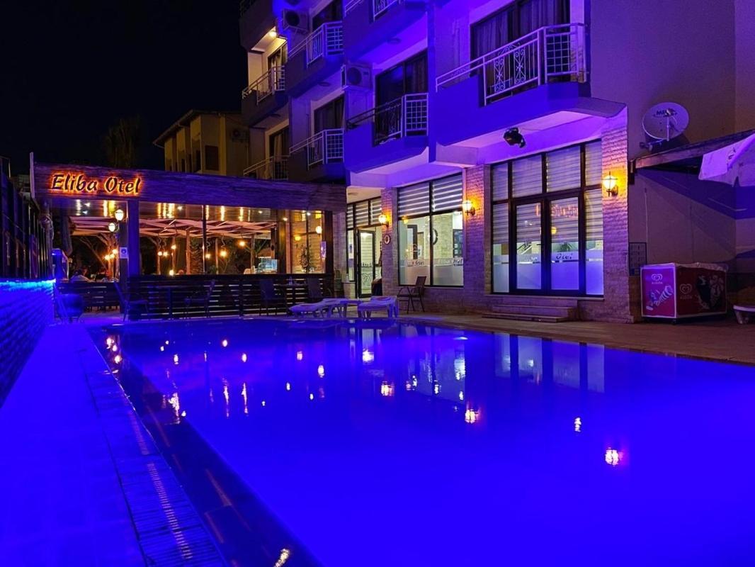 Eliba Otel Çeşme Exterior foto